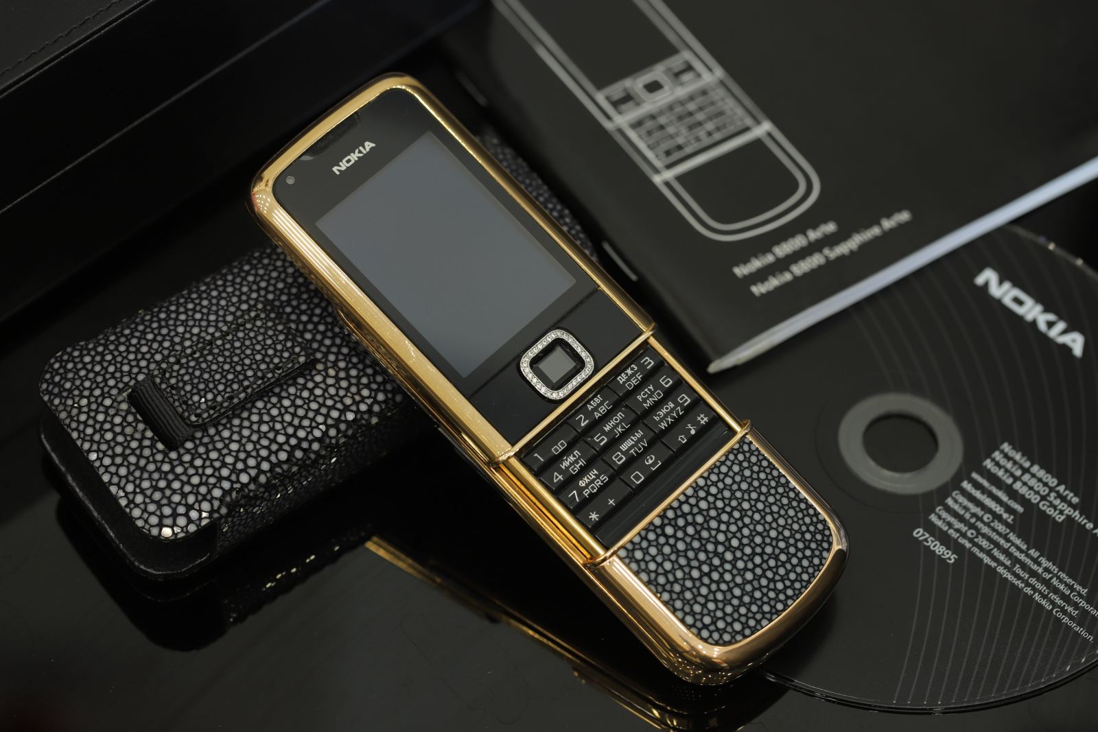 Nokia 8800E Rose Gold da cá đuối 7