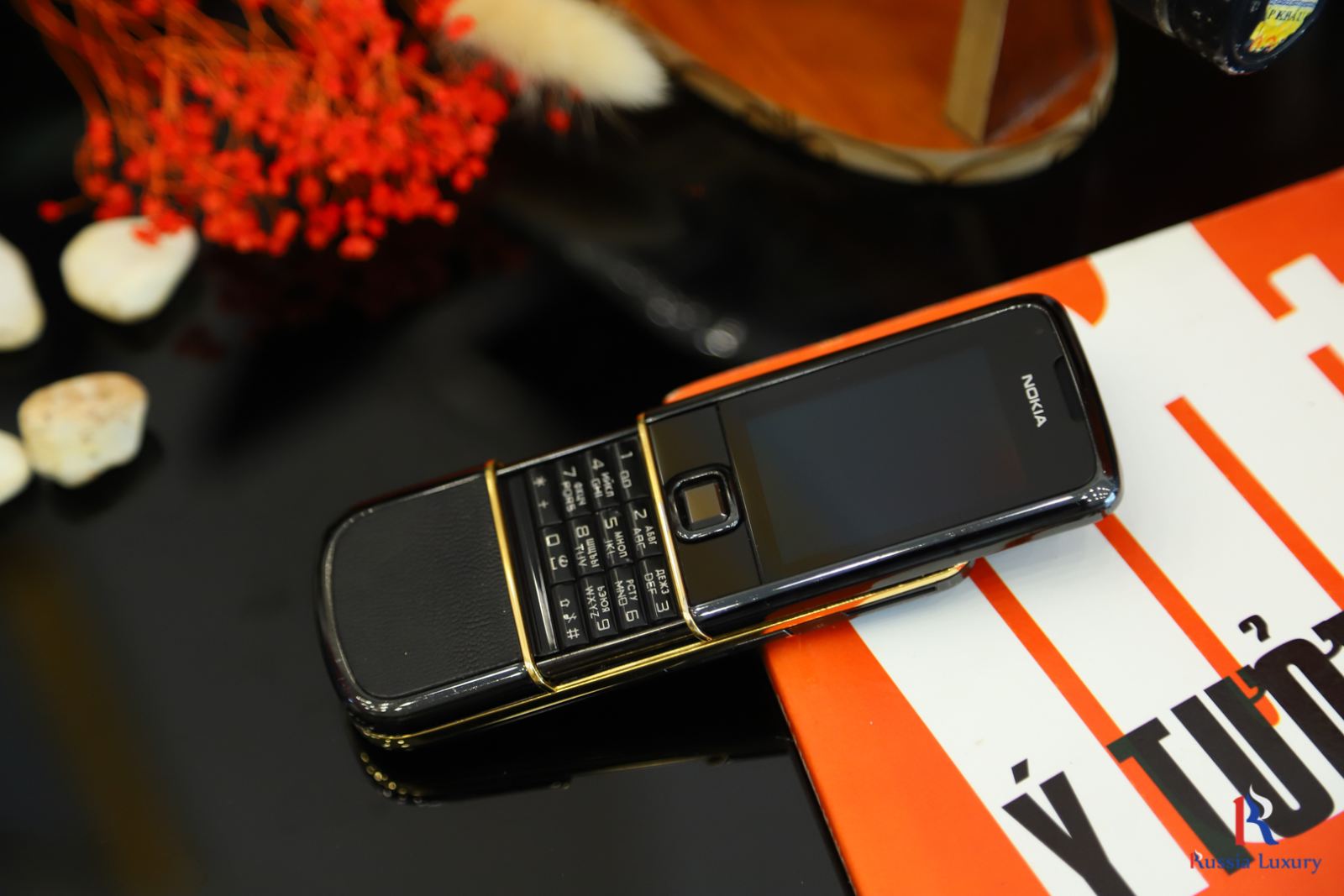 Tổng quan về Nokia 8800